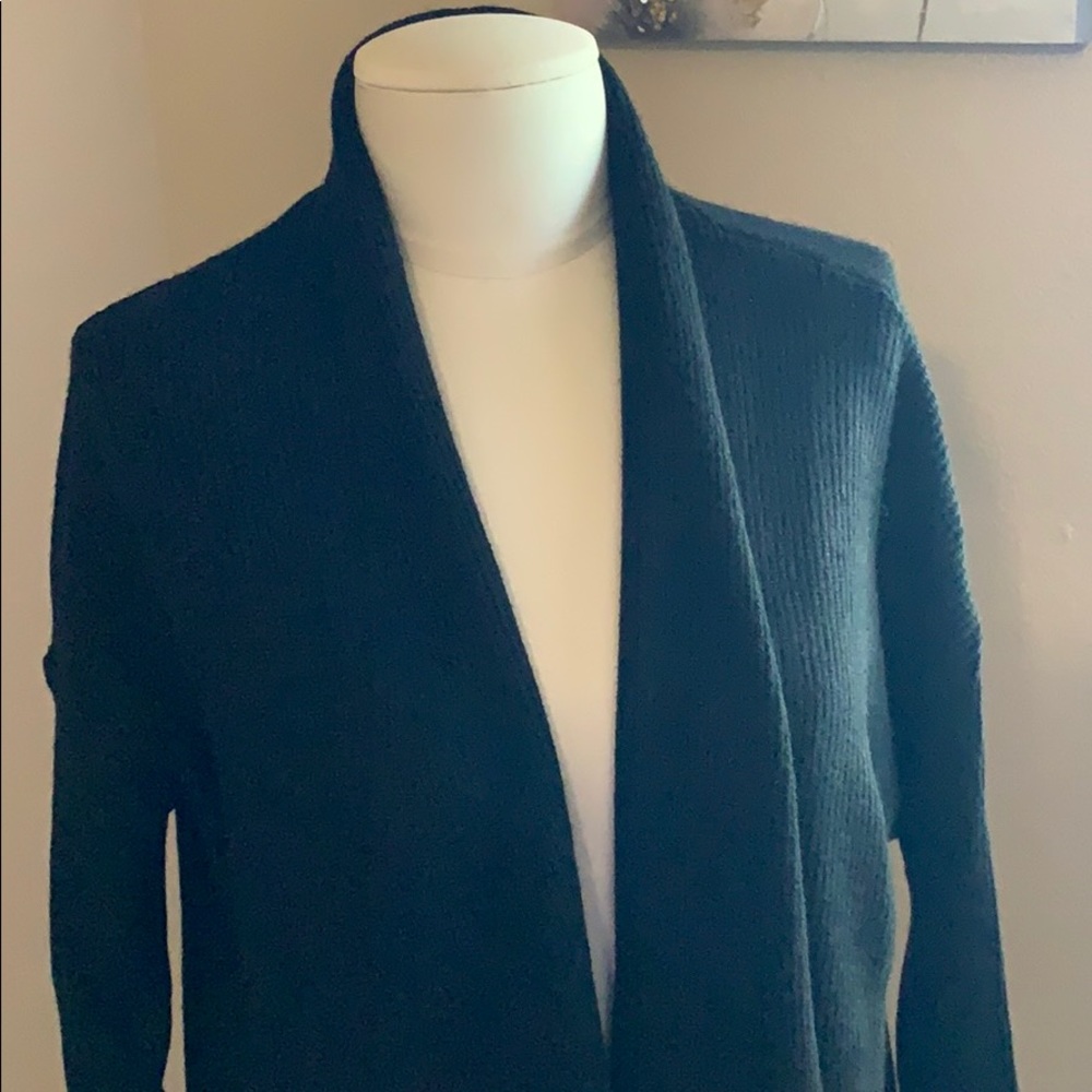 Soft black 70% cashmere sweater - Picture 4 of 6